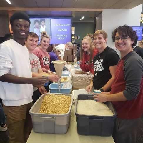 Sioux Center Health packing event